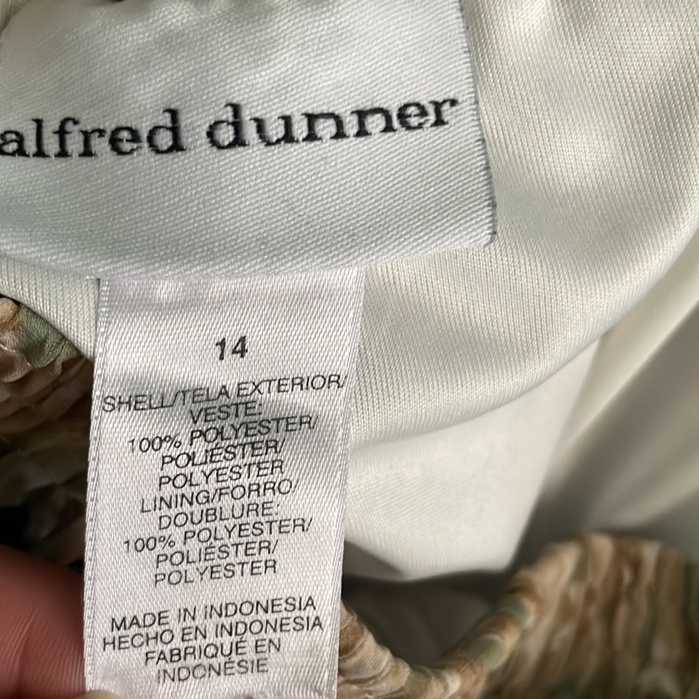 Alfred Dunner Pleated Geo Print Chiffon Skirt Size 14 - Picture 4 of 6